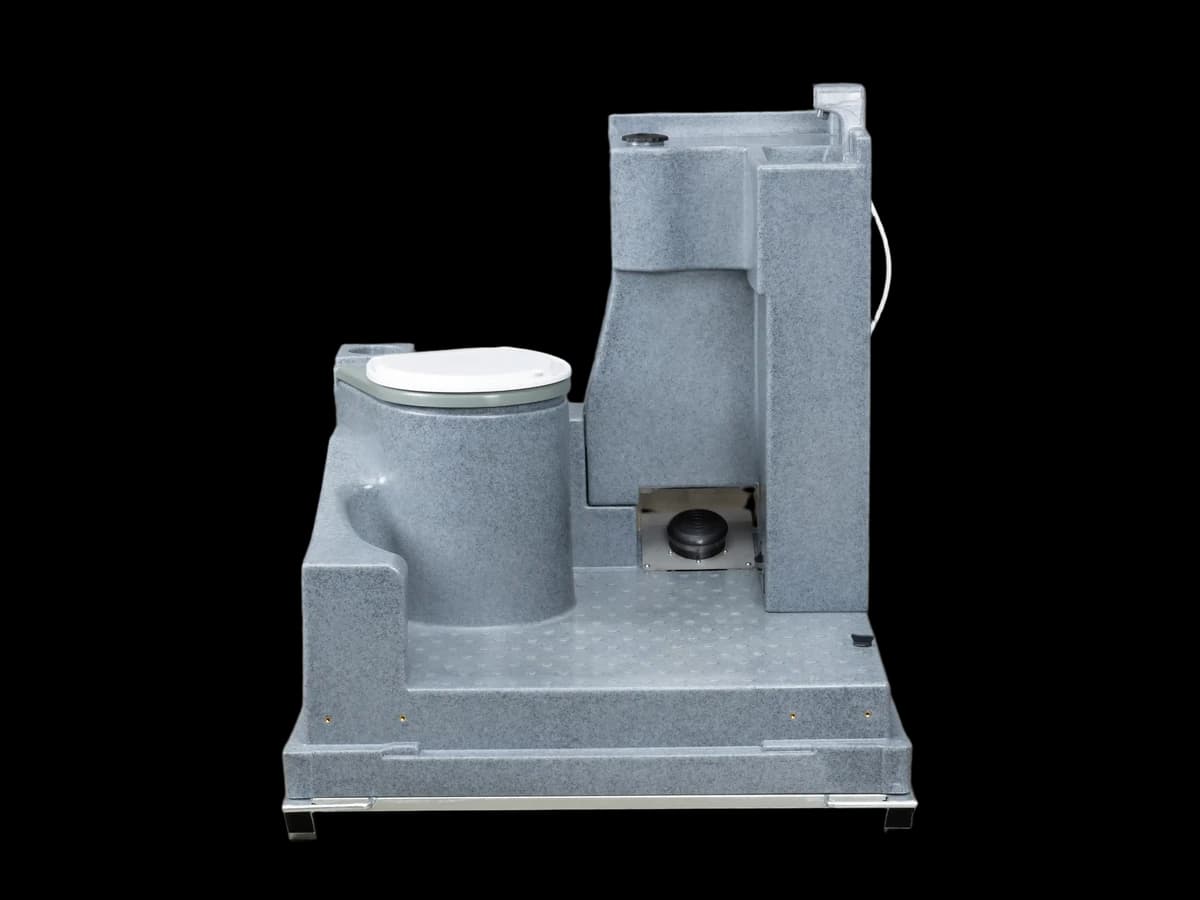 PT-360 internal tank and foot pump system
